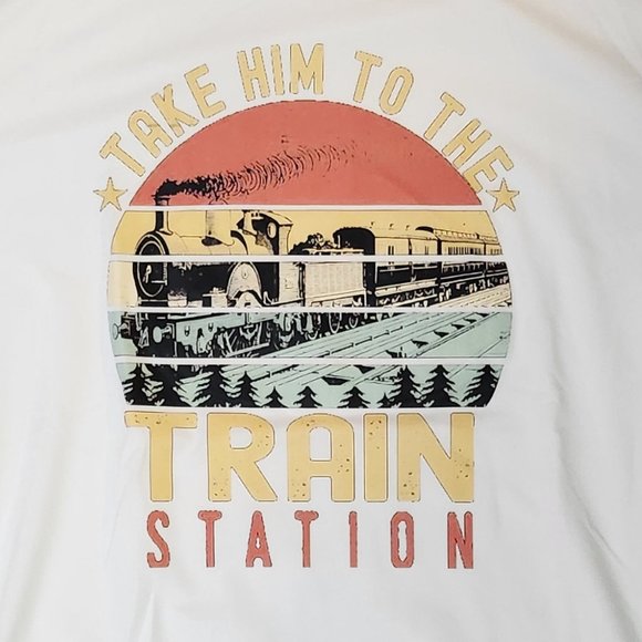 YELLOWSTONE Dutton Ranch Train Station Women's T-Shirt -  NEW - Picture 3 of 3